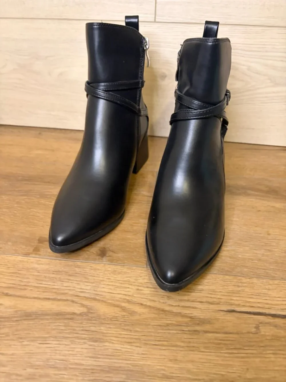 Journee Collection Women's Estelle Stacked Block Heel Booties Black Size 6WD